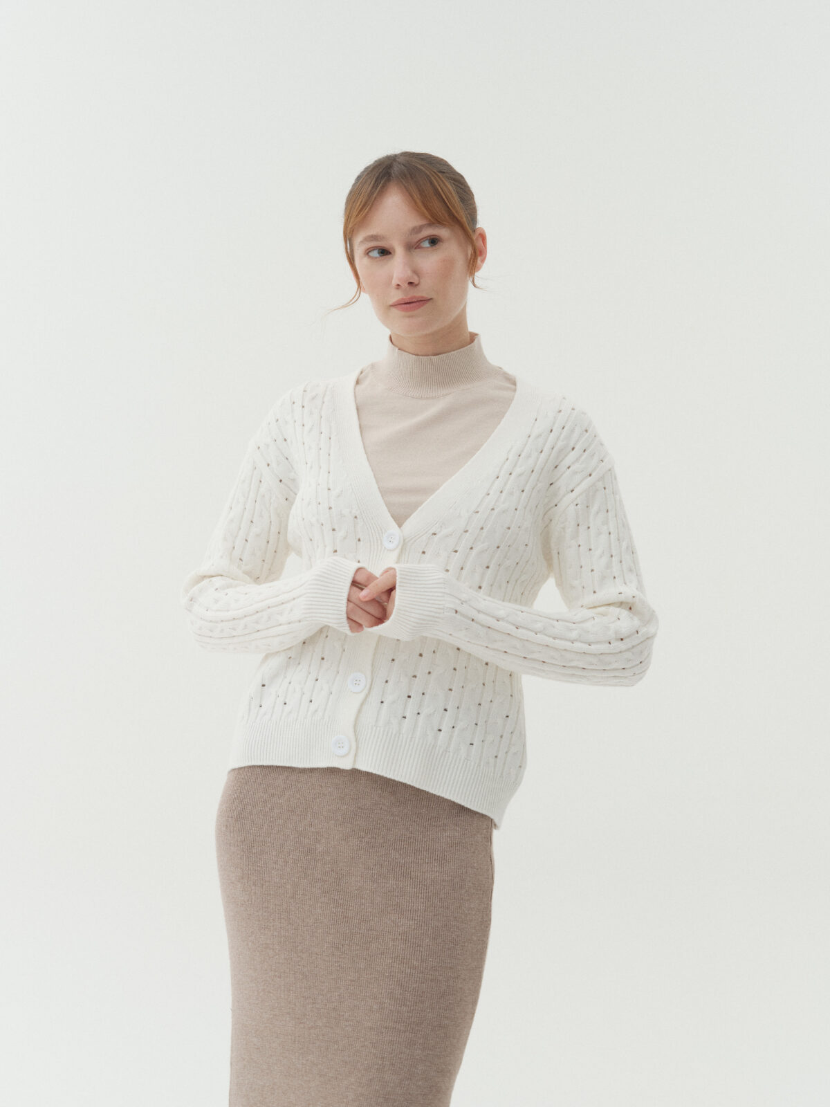 ART 333 Cardigan trenza lana