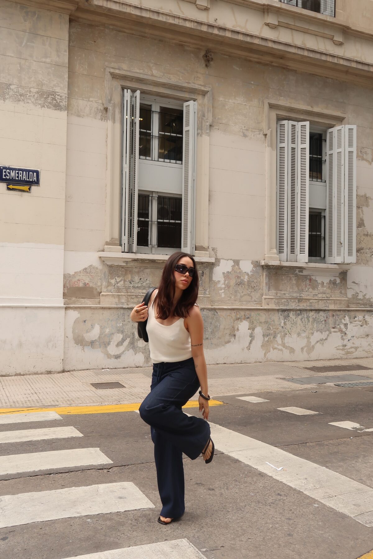 ART 113 Musculosa tejida breteles