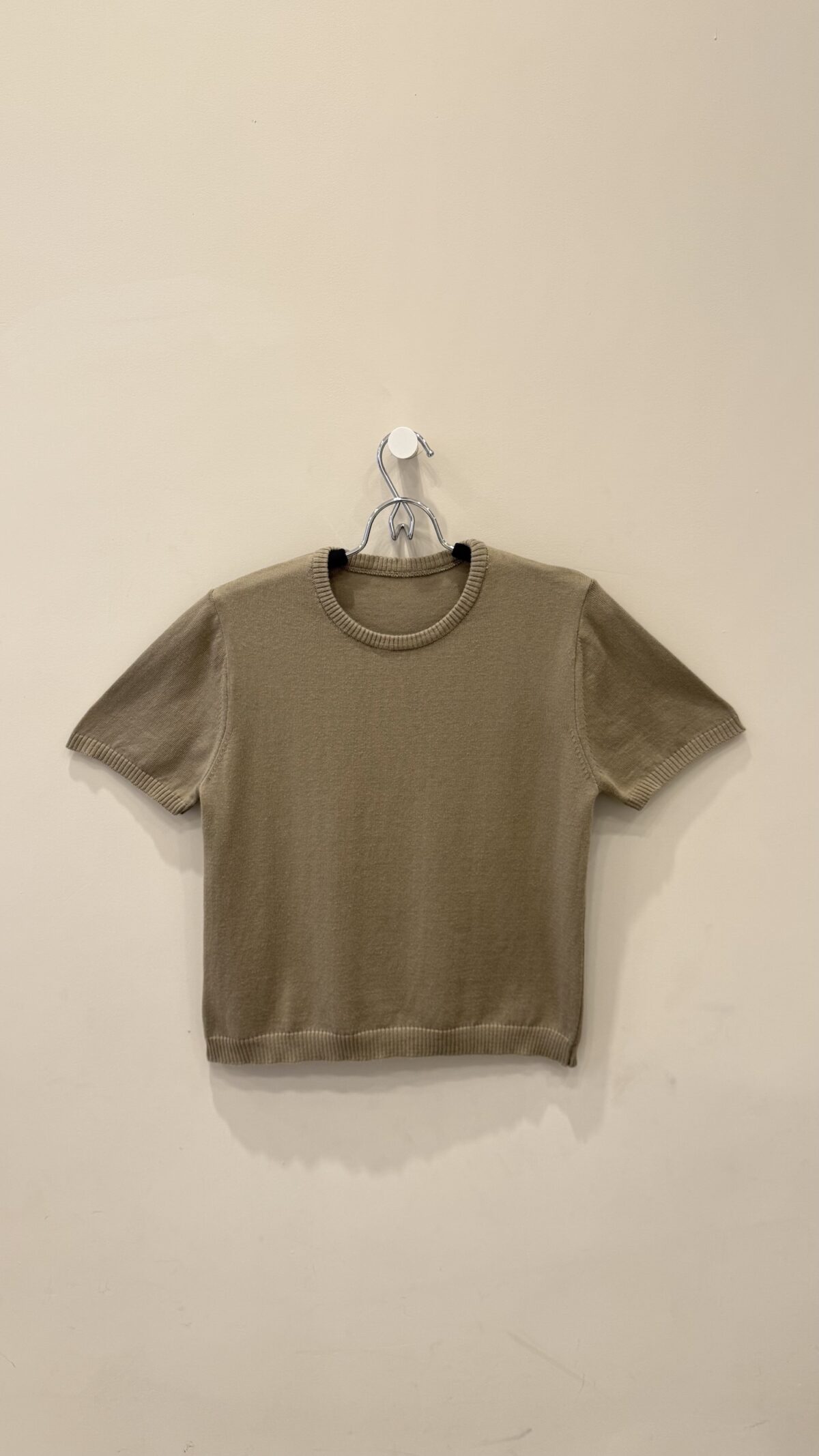 ART 663 Remera basica