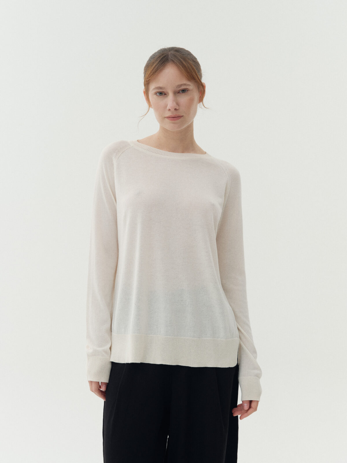 ART 337 Sweater básico cuello redondo
