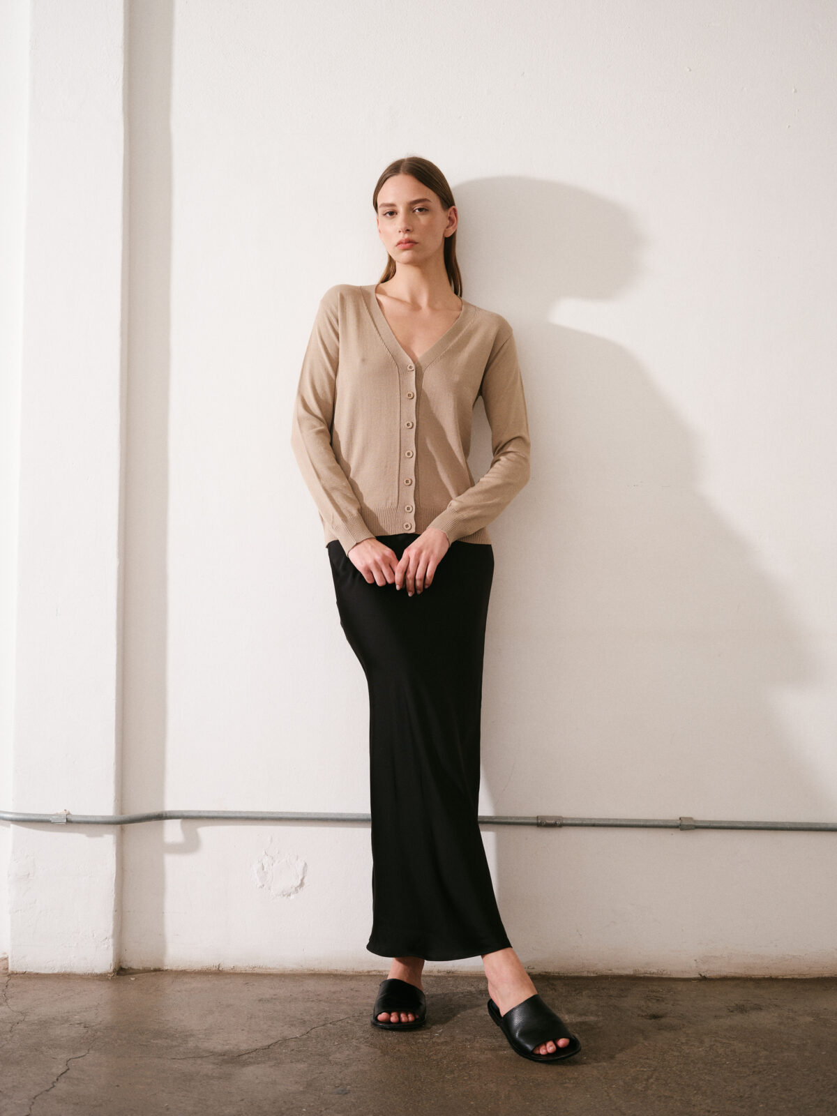 ART 710 Cardigan basico