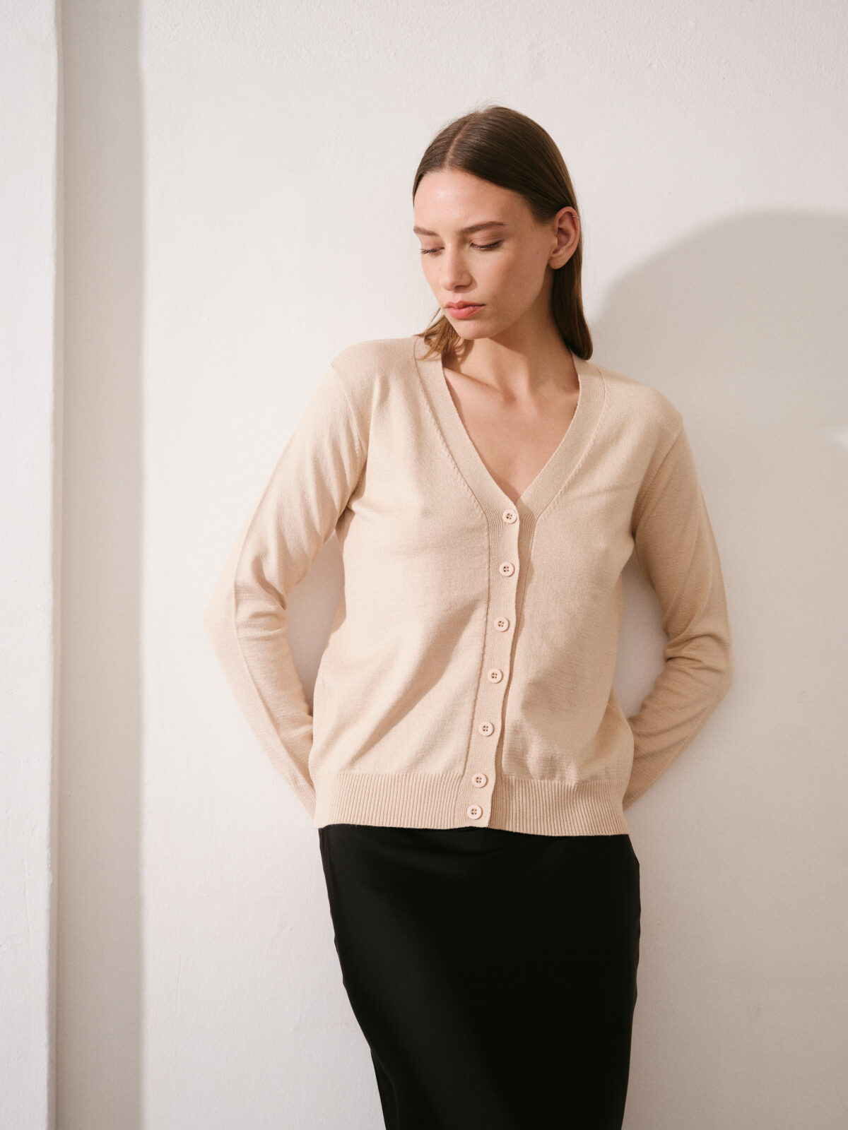 ART 710 Cardigan basico