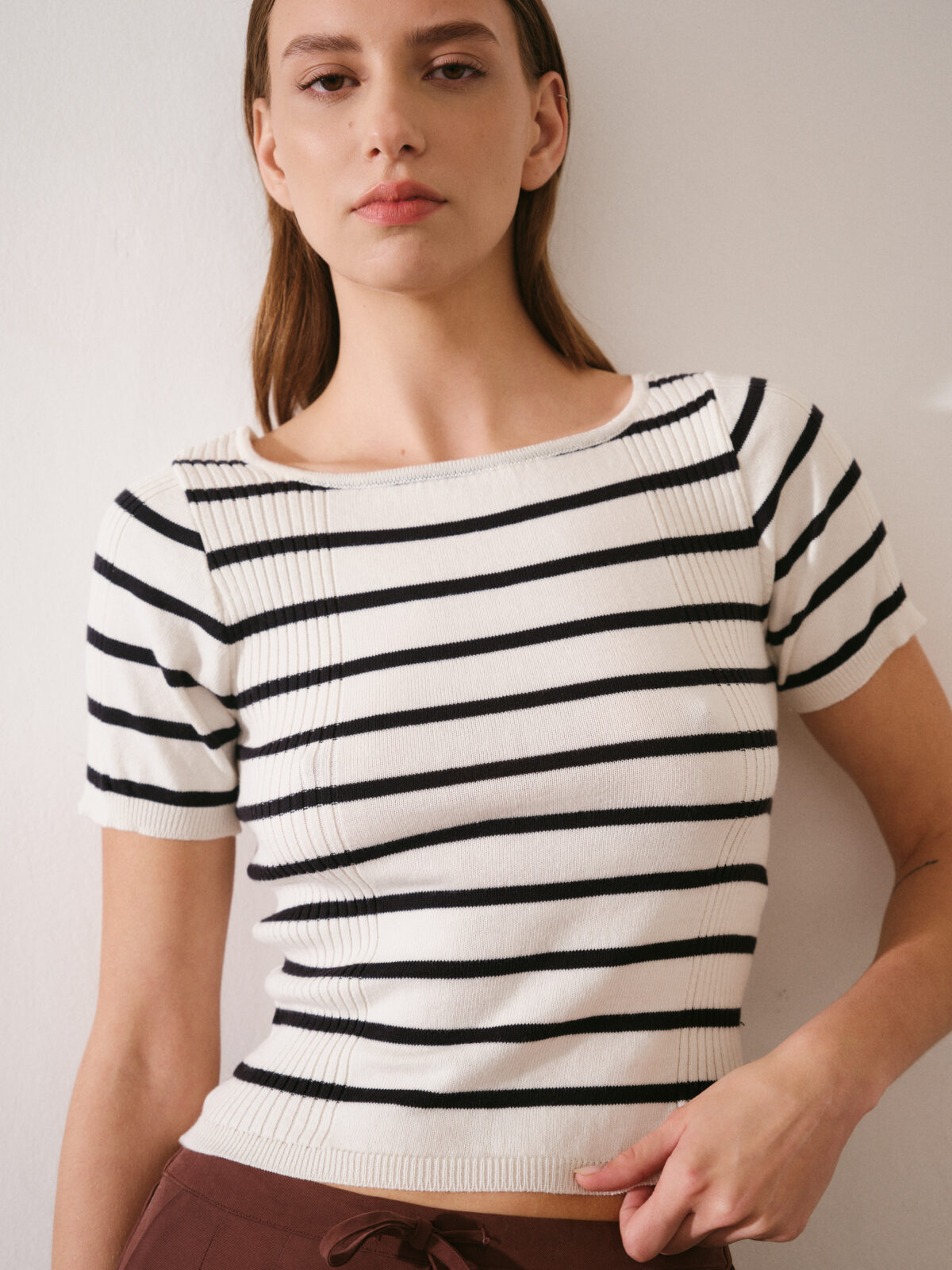 ART 106R Remera cuello recto rayado
