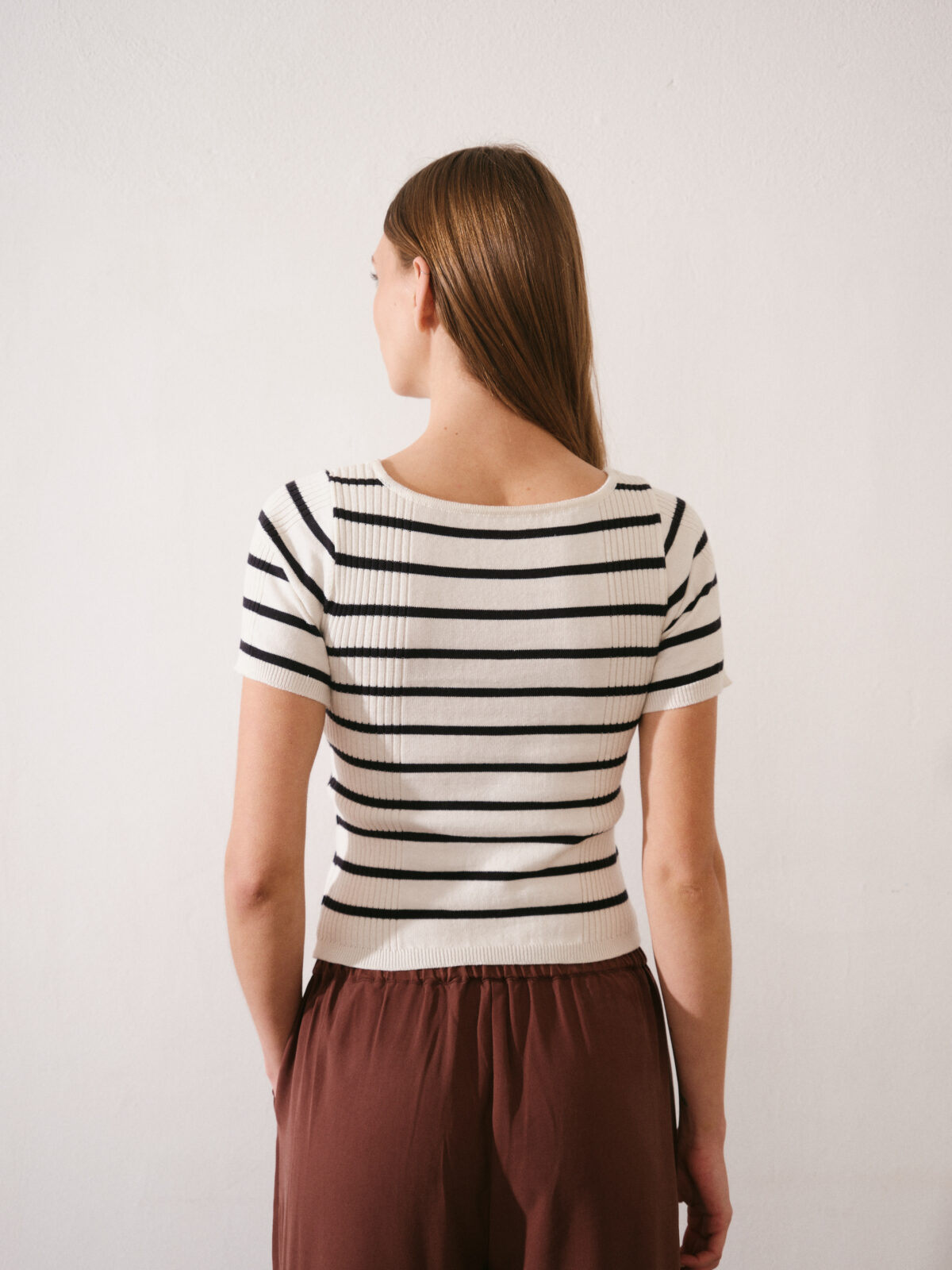 ART 106R Remera cuello recto rayado