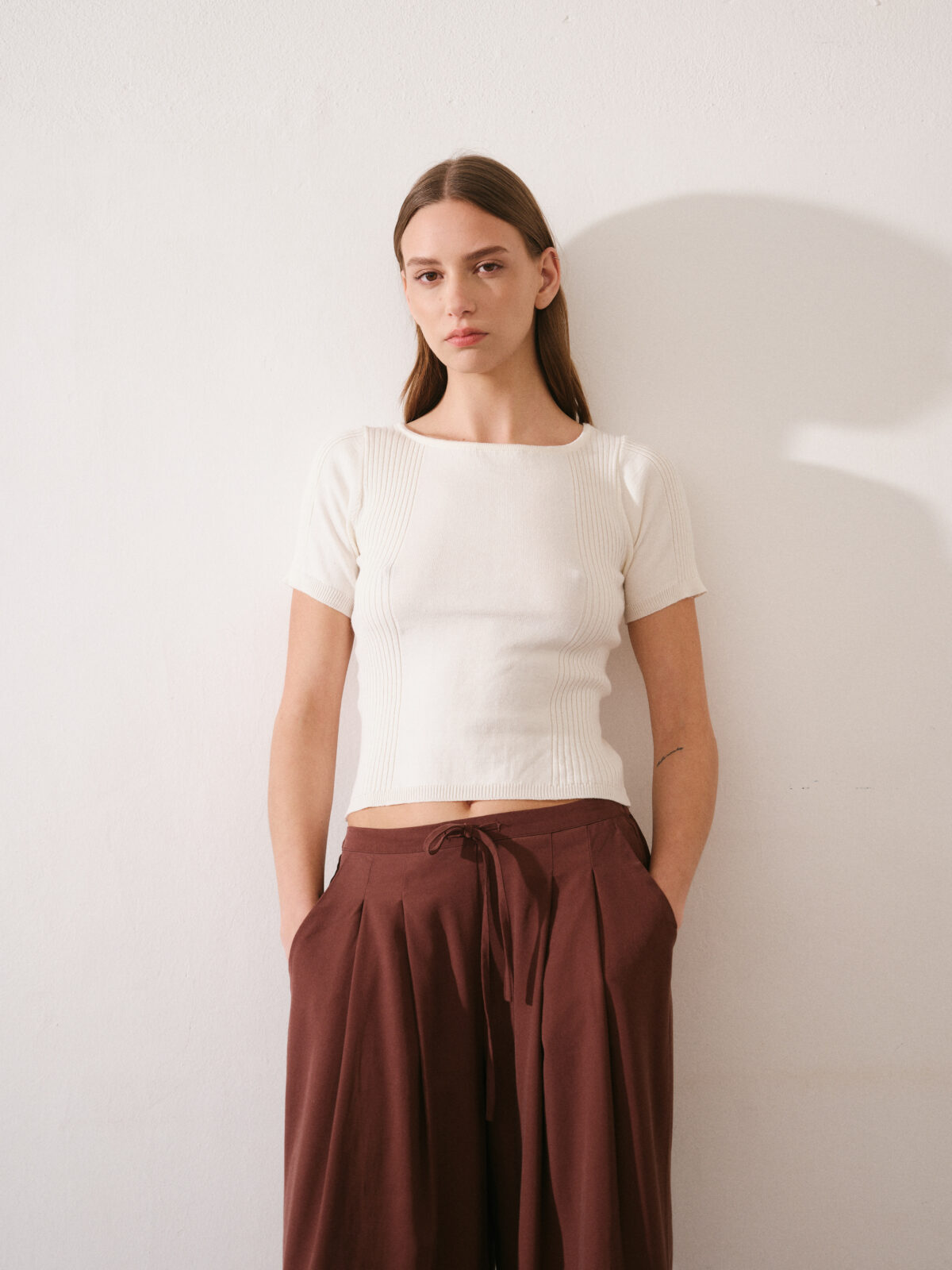 ART 106 Remera cuello recto