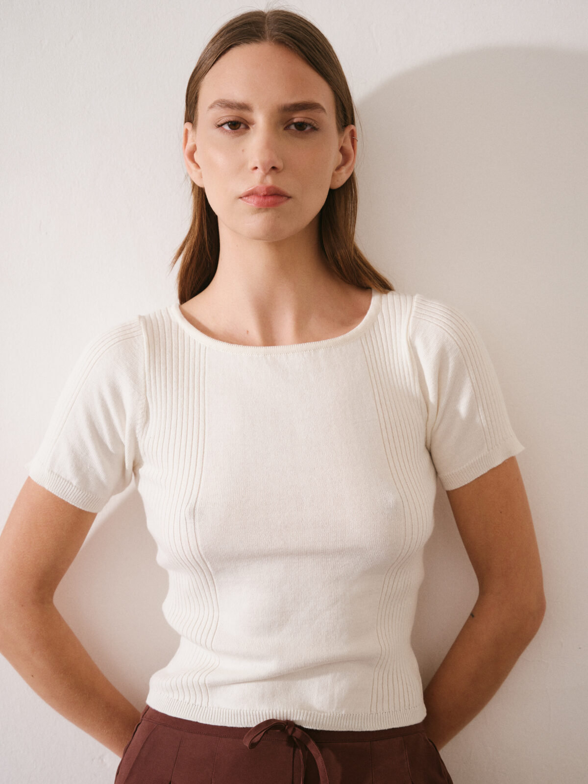 ART 106 Remera cuello recto