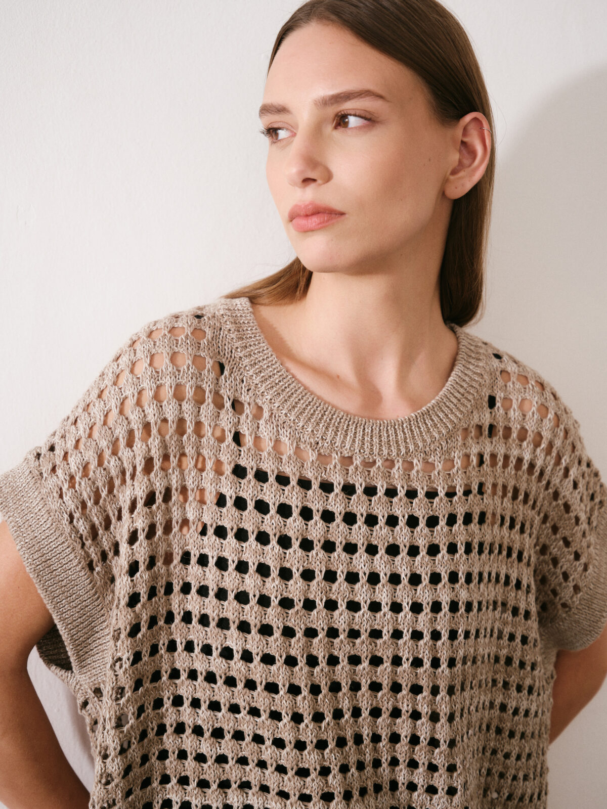 ART 684 Musculosa tejida calada