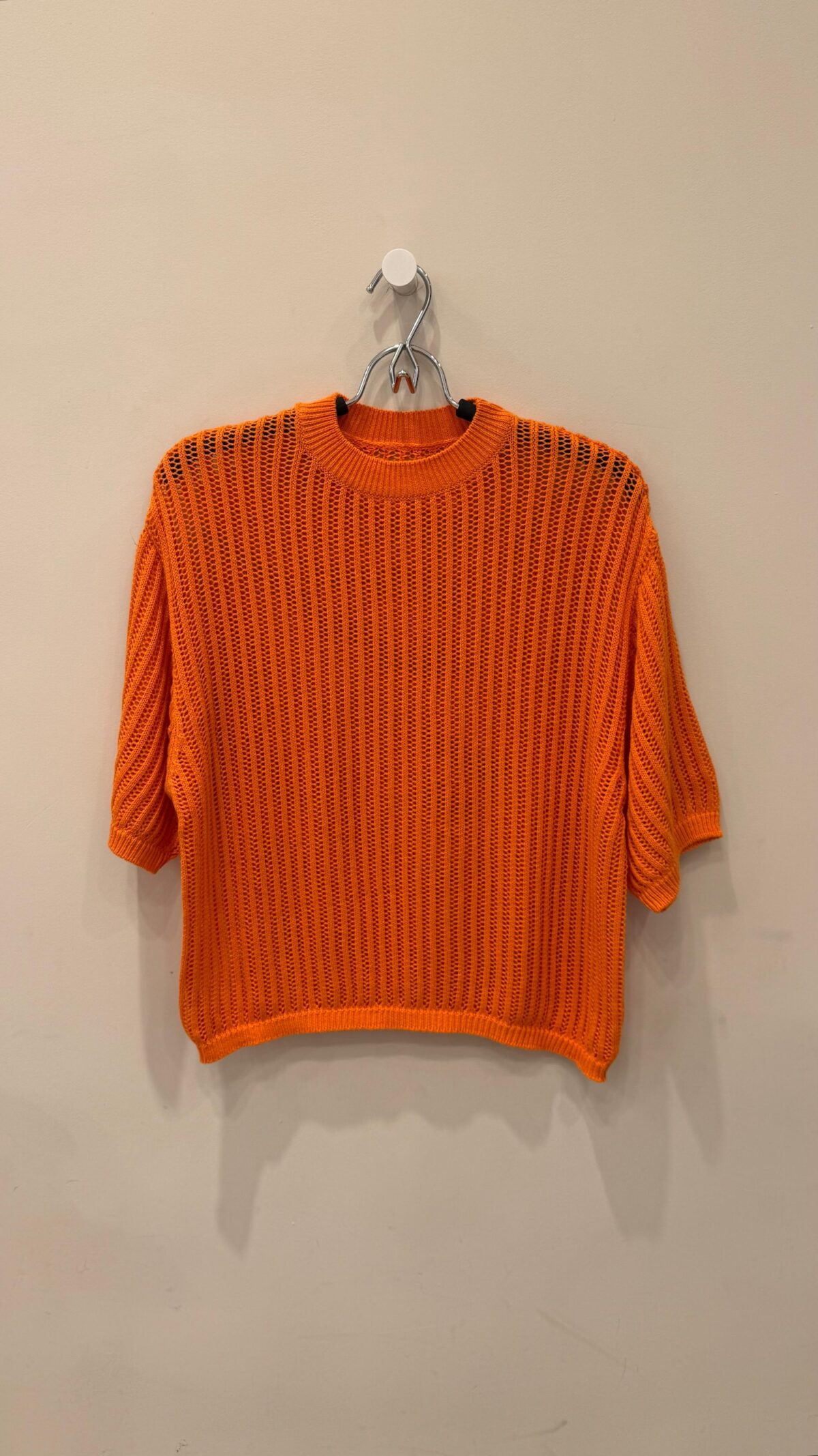 ART 683 Sweater calado manga corta