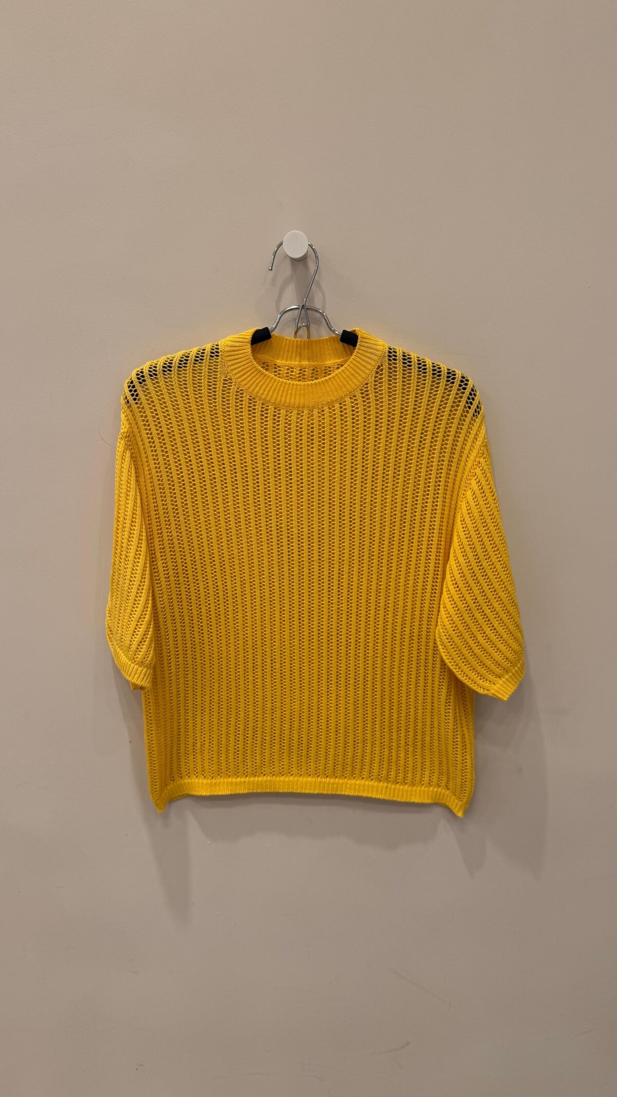 ART 683 Sweater calado manga corta