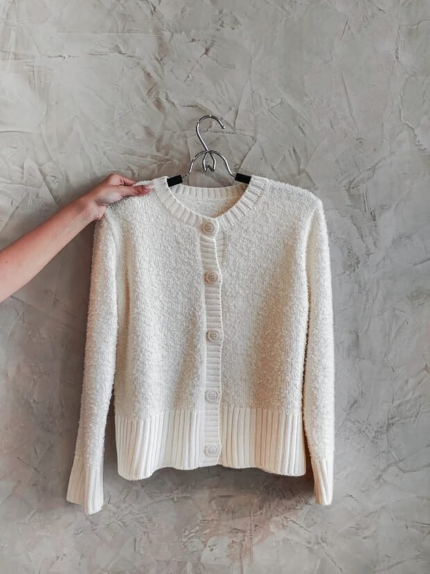 ART 209 CARDIGAN BOUCLE