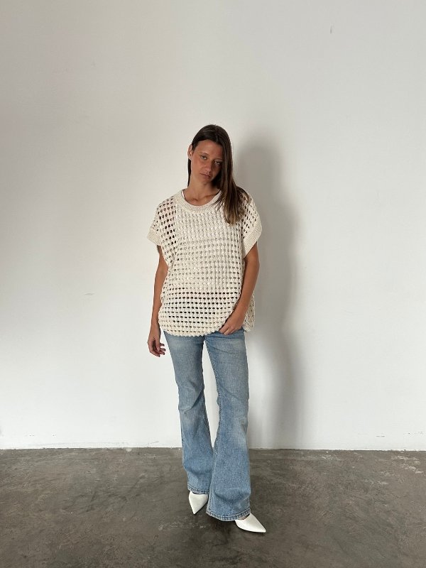 ART 684 MUSCULOSA CALADA OVERSIZE